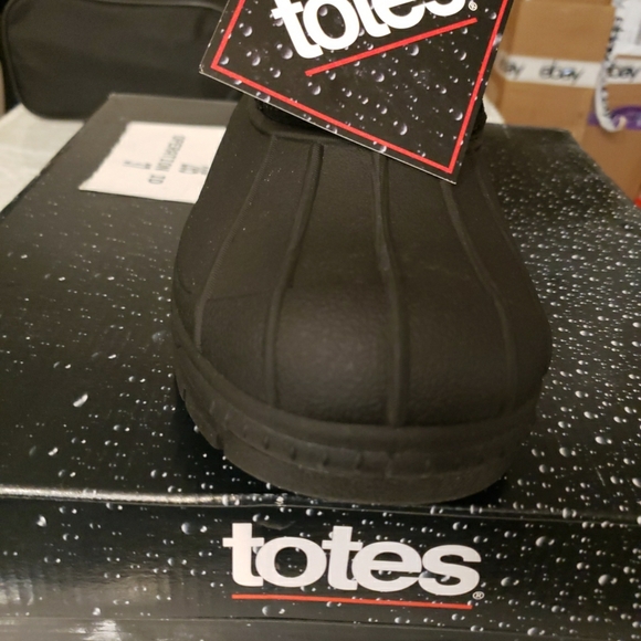 Men's Totes winter boots size 8 M - Picture 2 of 7